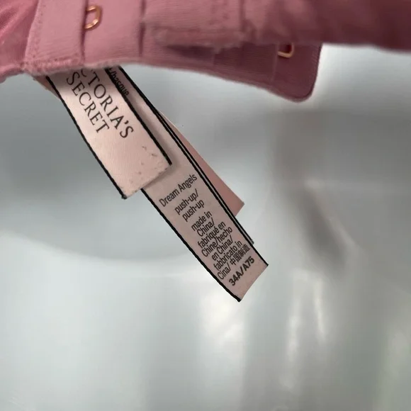 Victoria's Secret Dream Angels lined demi 34A  Lace Detail - Picture 5 of 5